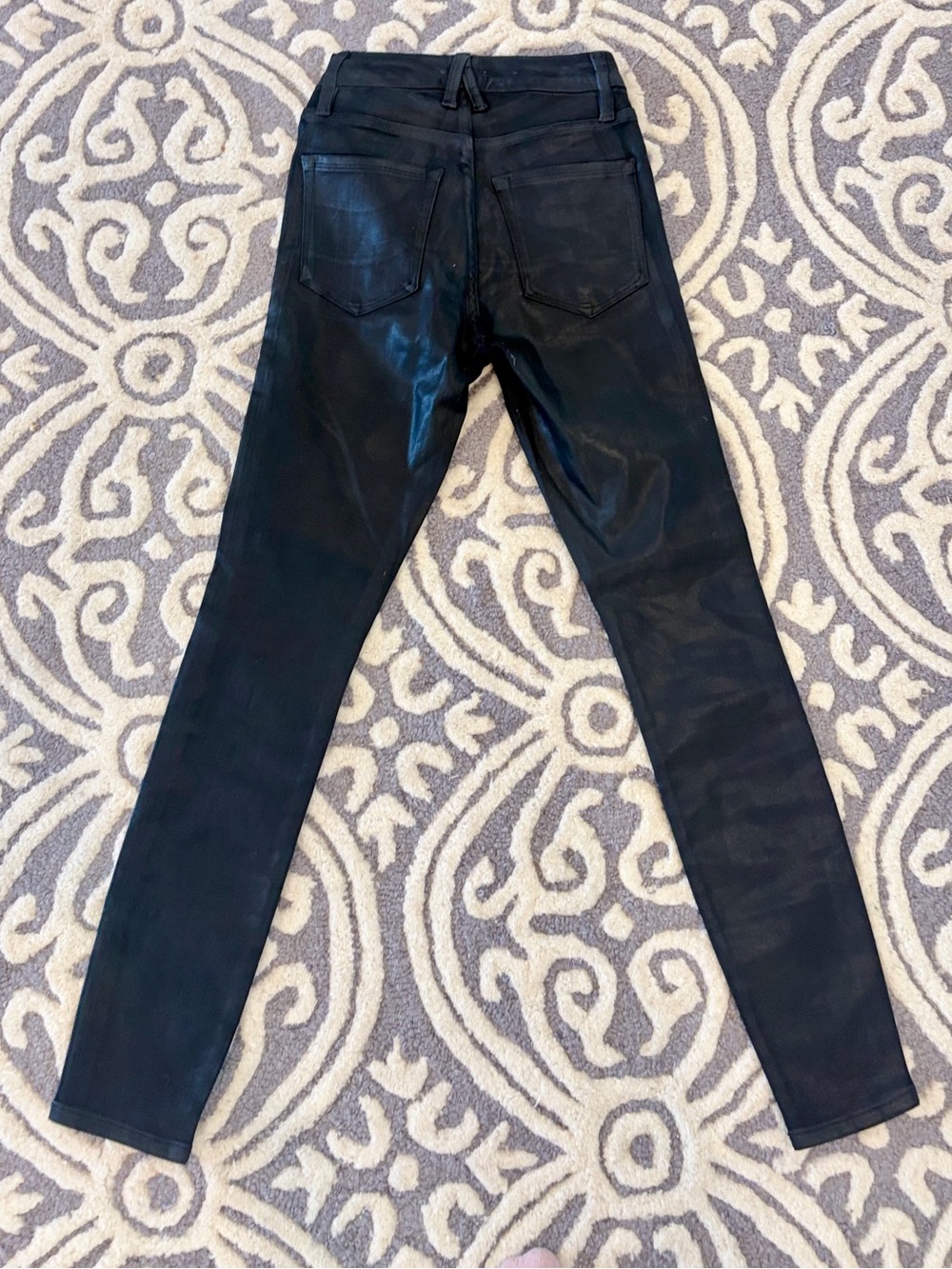 NWOT Good American Good Legs Coated/Waxed Black Jeans -00/24